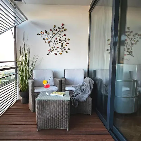 Bob Luxury Design & Sea View Apartman
